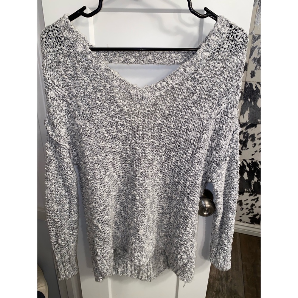 Women’s sweater